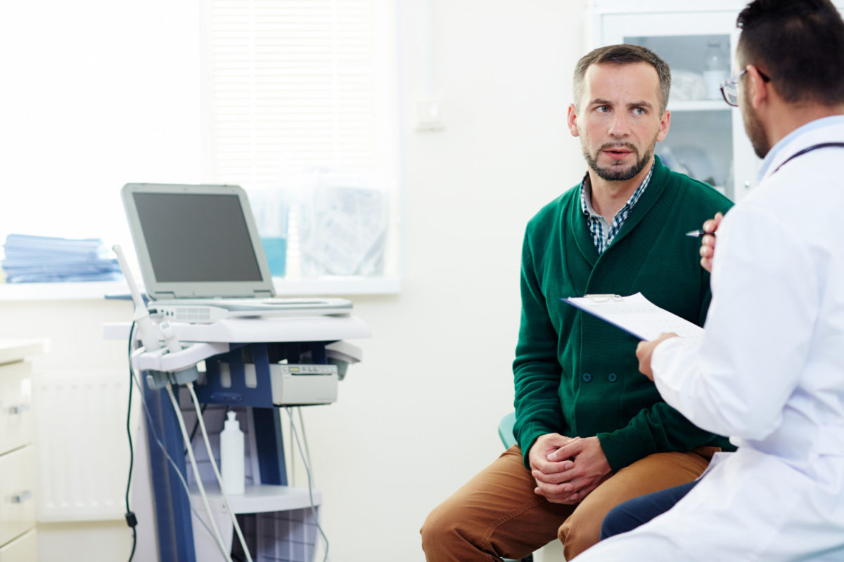 Uno de cada diez hombres padece de cáncer de próstata, pero con un control periódico y un pronto diagnóstico se pueden obtener tratamientos y resultados muy alentadores.